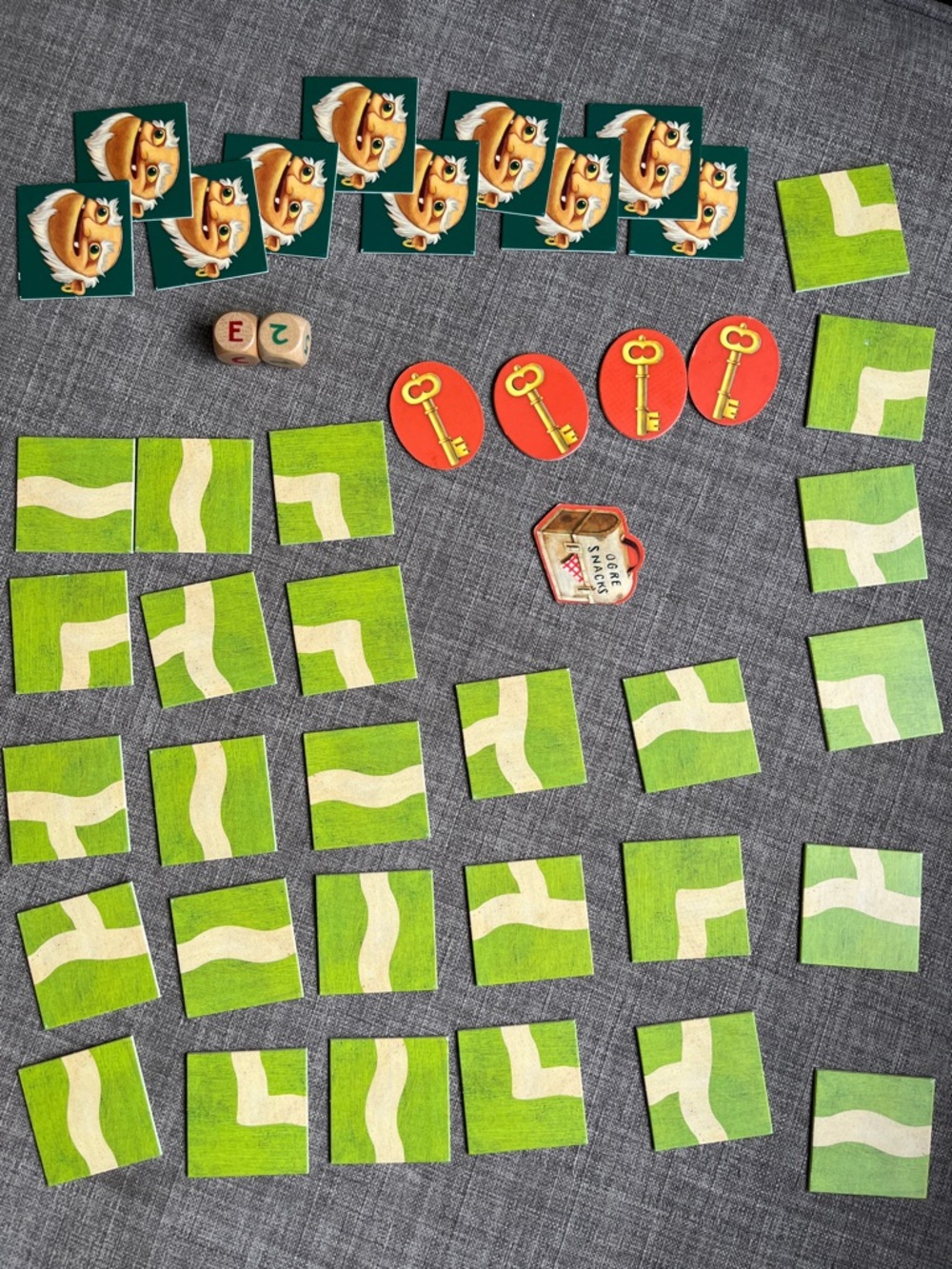 2 Peaceable Kingdom Cooperative Board Games Gnomes at Night & Race to Treasure - Picture 9 of 16